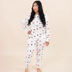 Kyte Baby Women's Jogger Pajama Set in Santa Sleigh Hot