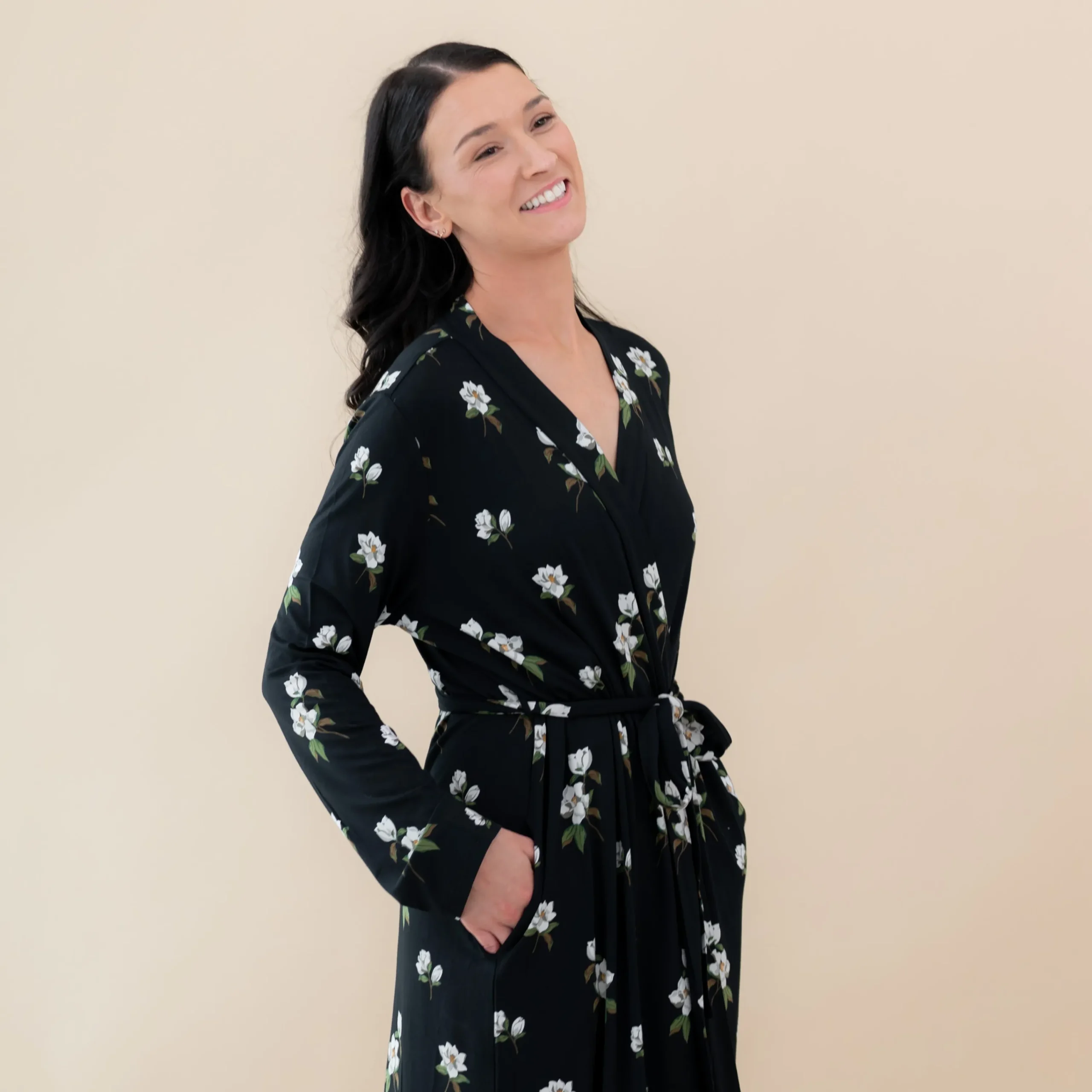 Kyte Baby Women’s Lounge Robe in Big Midnight Magnolia Online