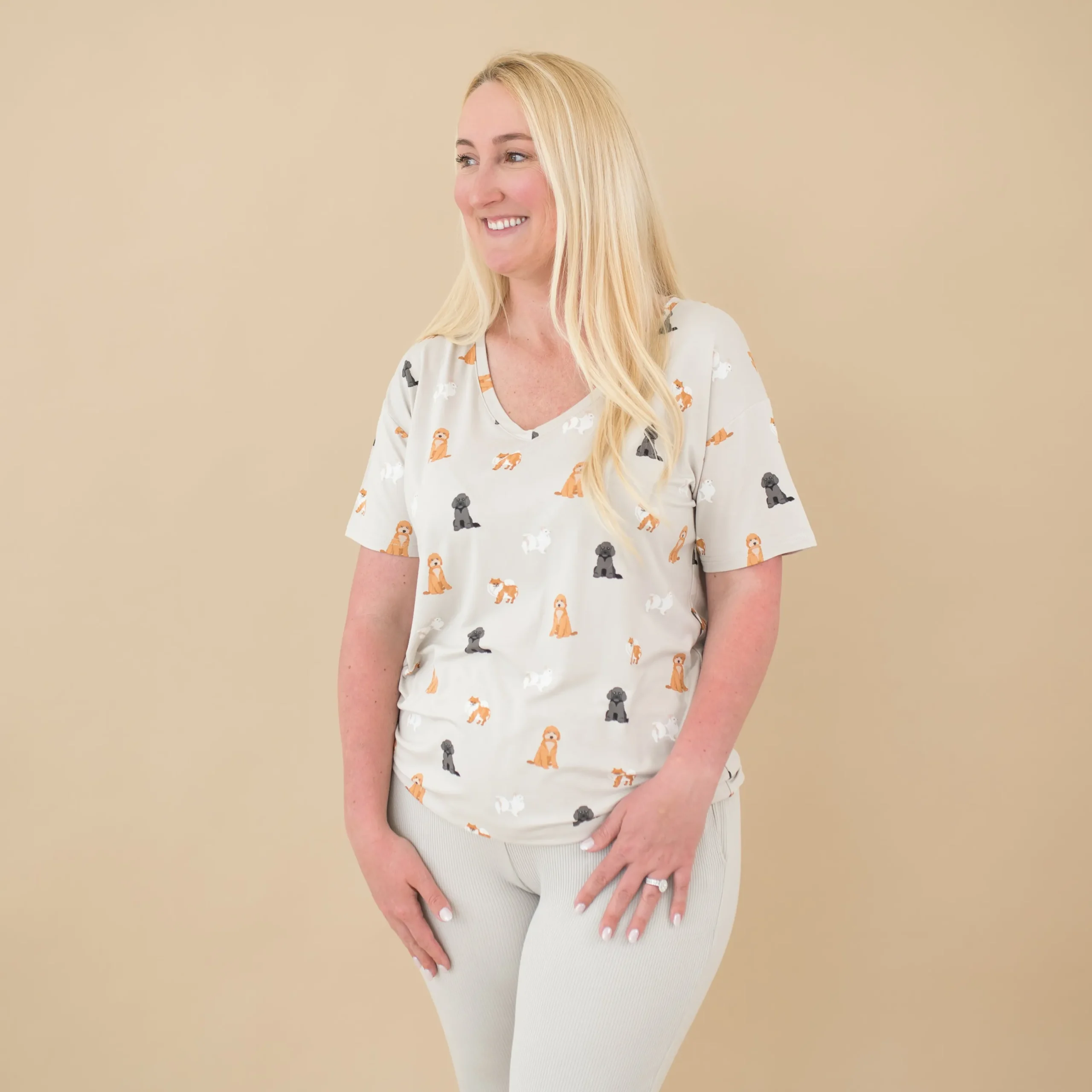 Kyte Baby Women’s Relaxed Fit V-Neck in Fluffy Dog