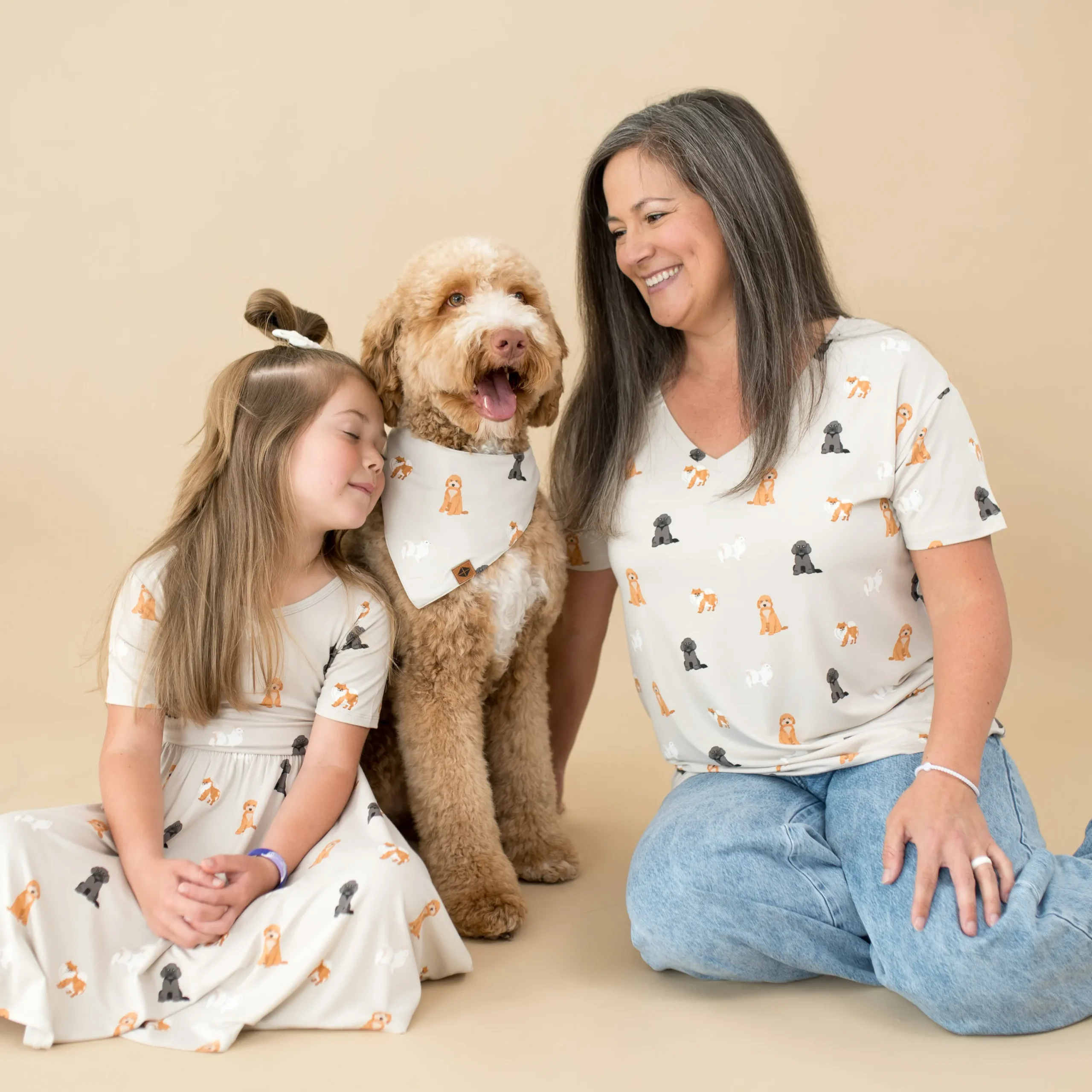 Kyte Baby Women’s Relaxed Fit V-Neck in Fluffy Dog