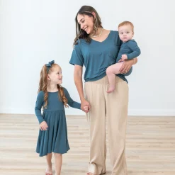 Kyte Baby Women’s Relaxed Fit V-Neck in Atlantic Hot