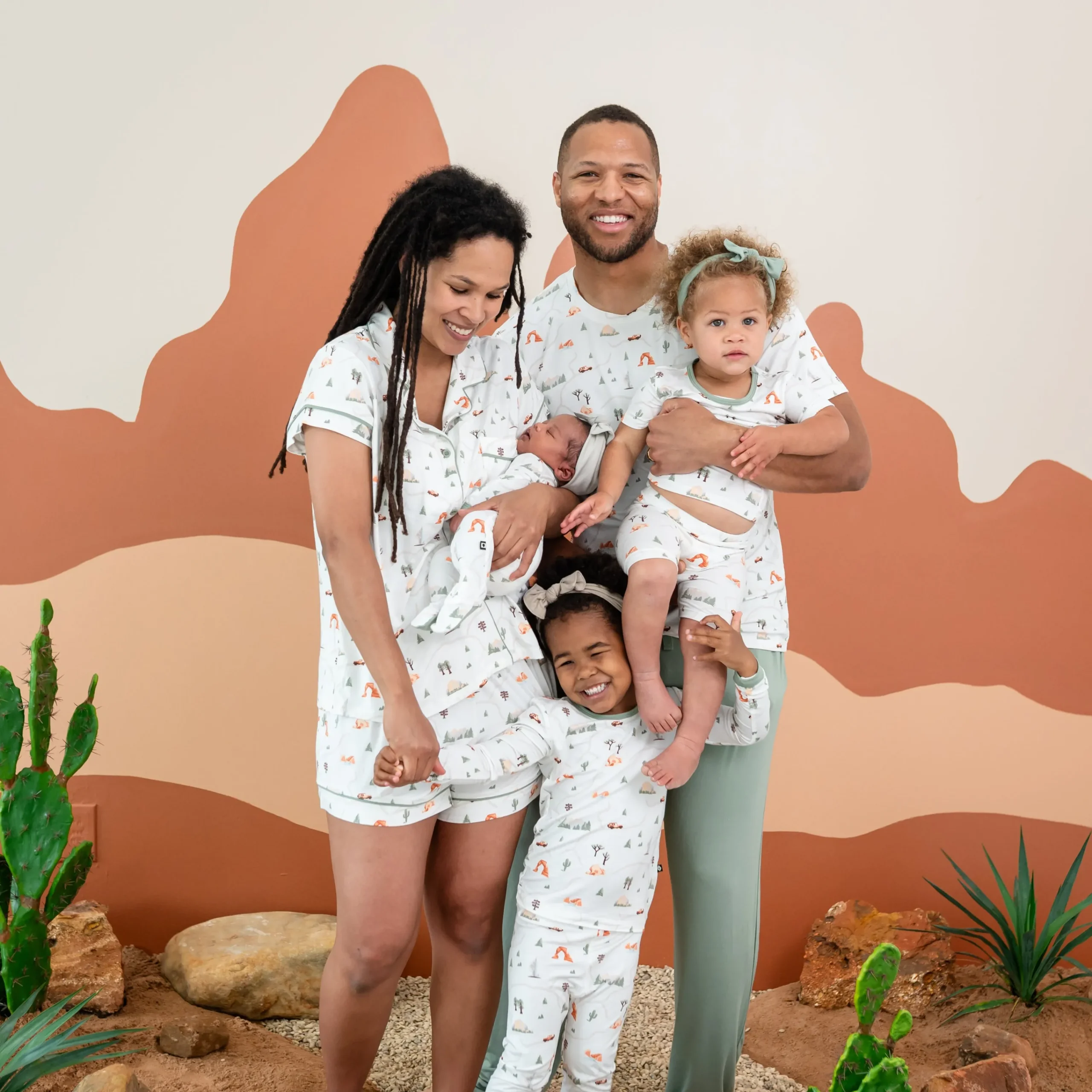 Kyte Baby Women's Short Sleeve Pajama Set in Road Trip