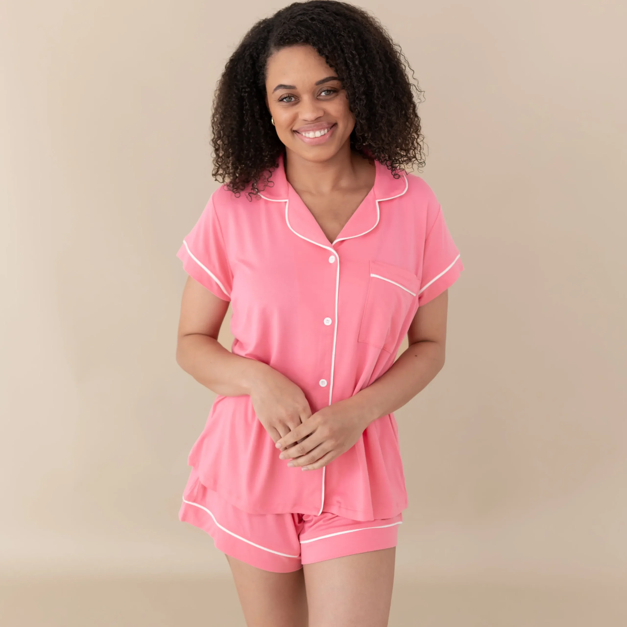 Kyte Baby Women’s Short Sleeve Pajama Set in Guava with Cloud Trim Outlet