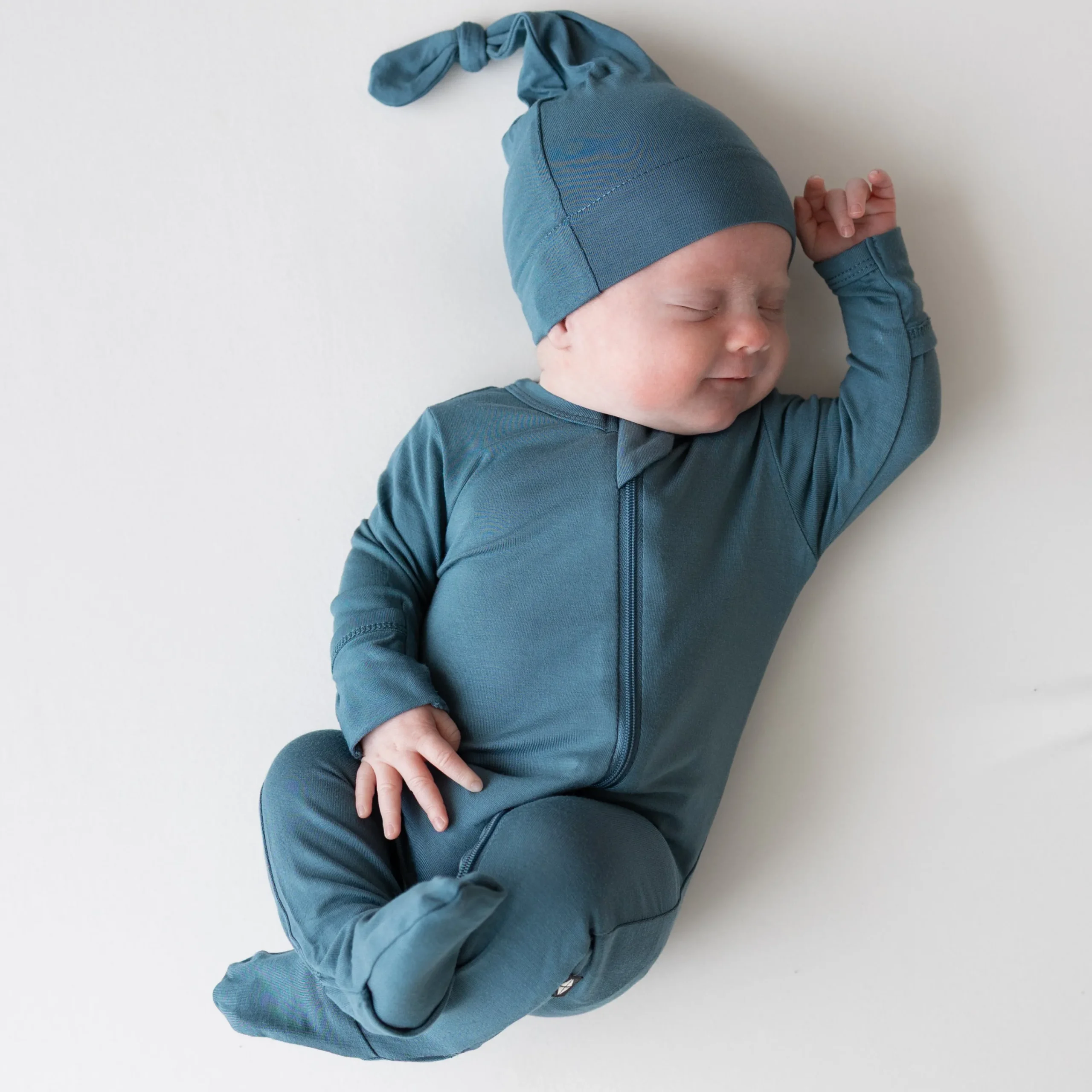 Kyte Baby Zippered Footie in Atlantic Best