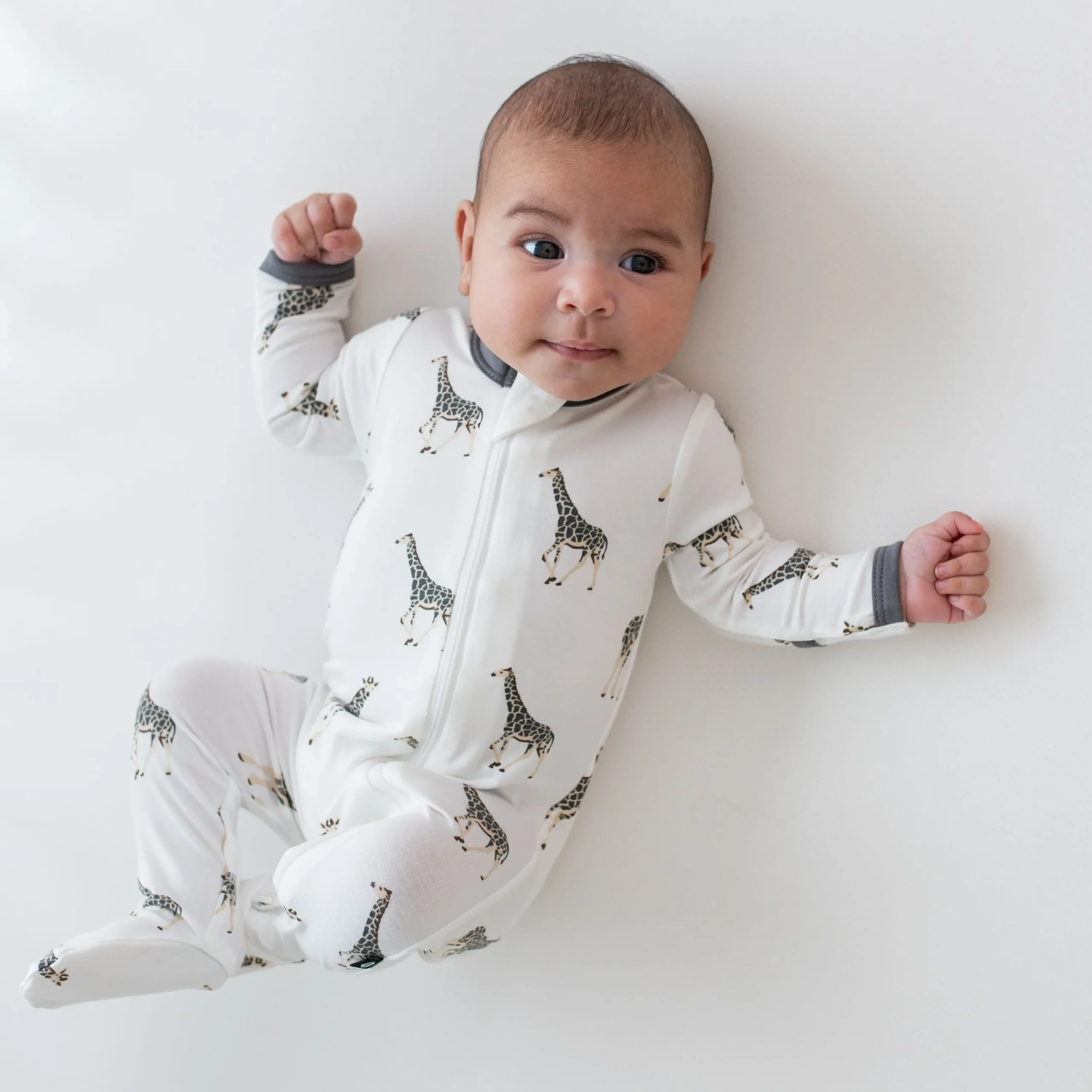 Kyte Baby Zippered Footie in Giraffe Best