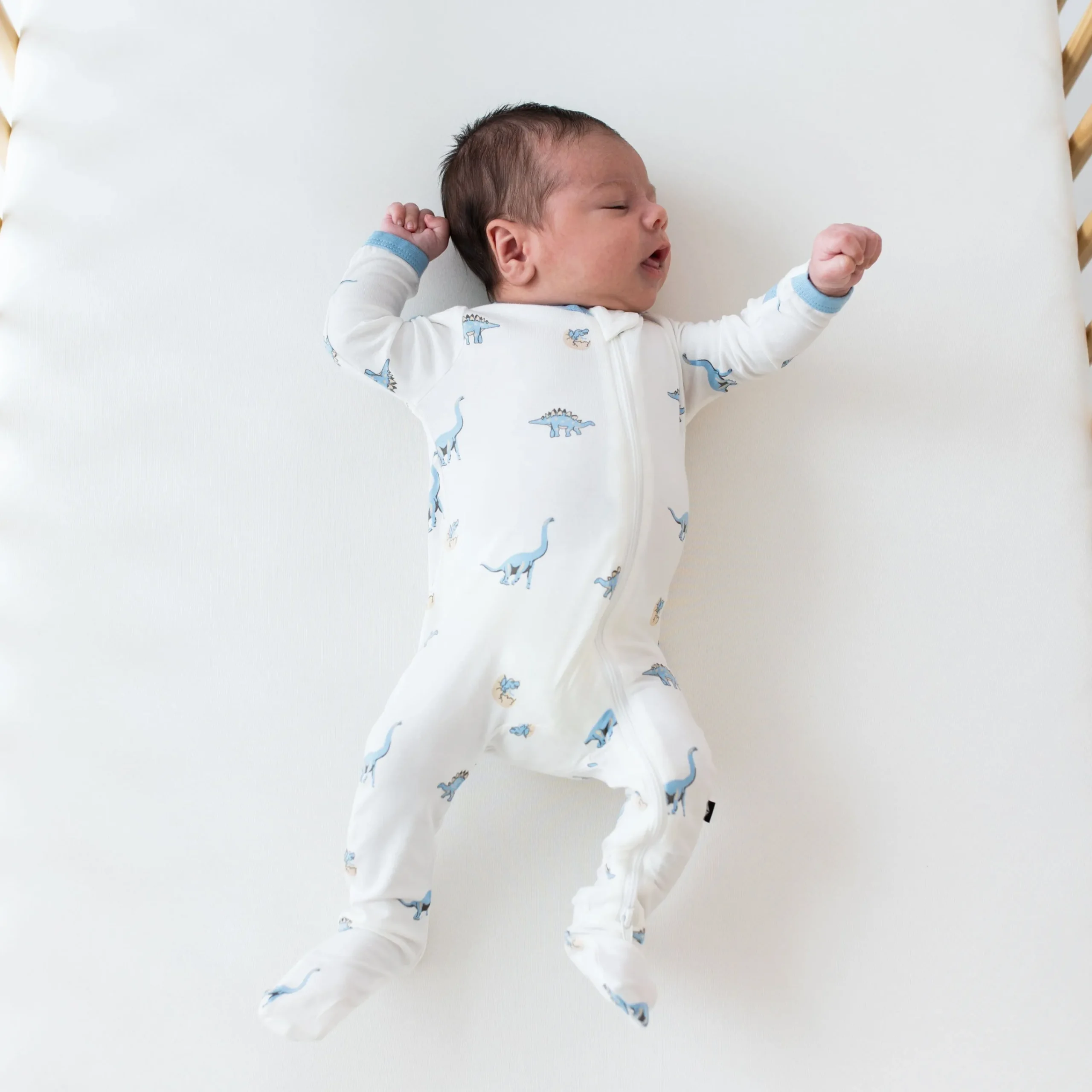 Kyte Baby Zippered Footie in Jurassic Outlet