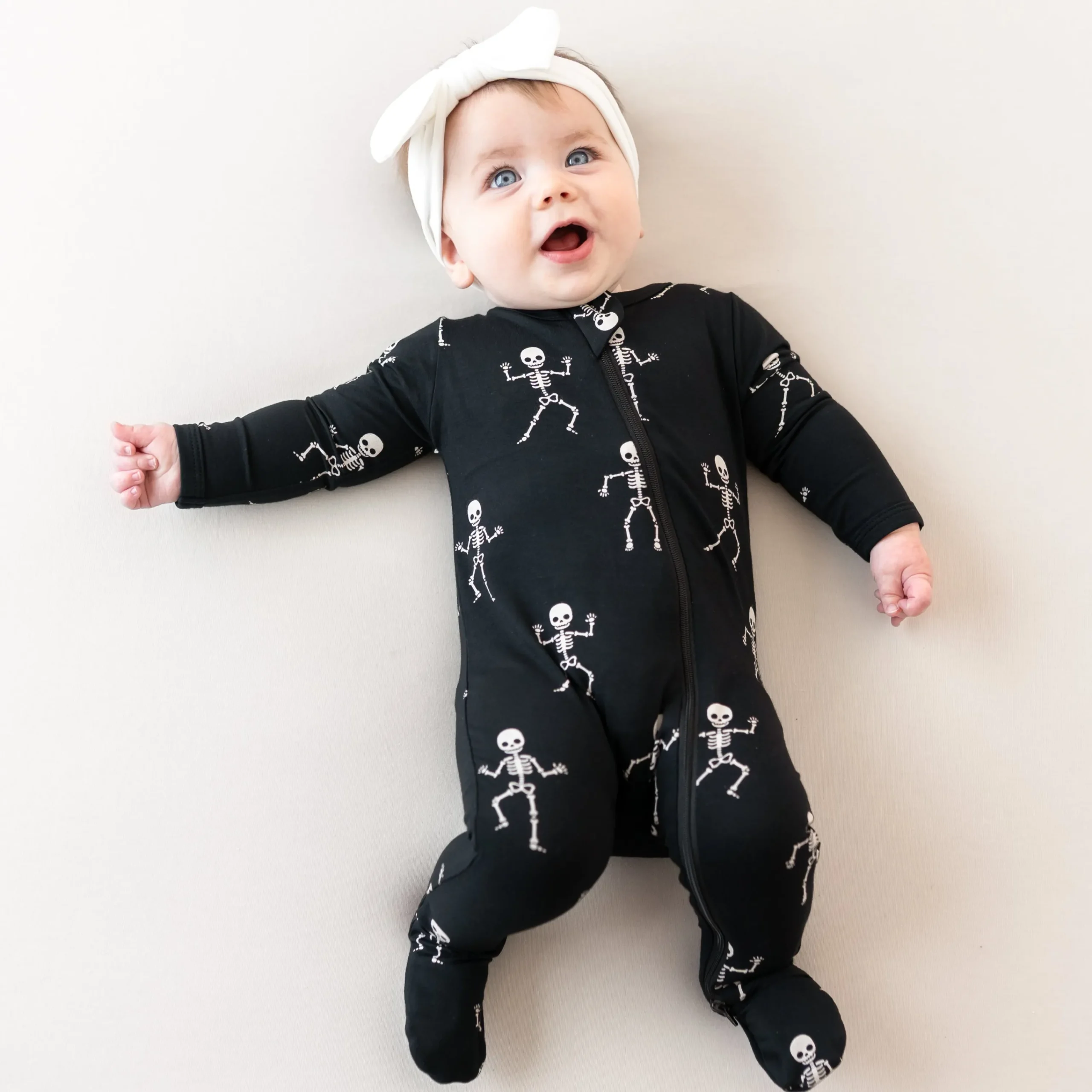 Kyte Baby Zippered Footie in Skeleton Best