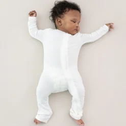 Kyte Baby Zippered Romper in Cloud Hot