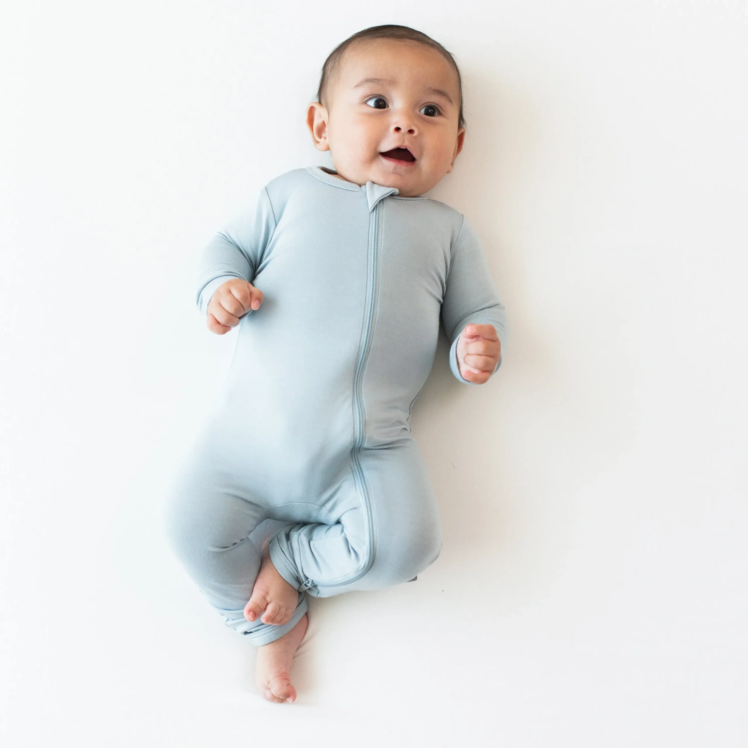 Kyte Baby Zippered Romper in Fog Clearance