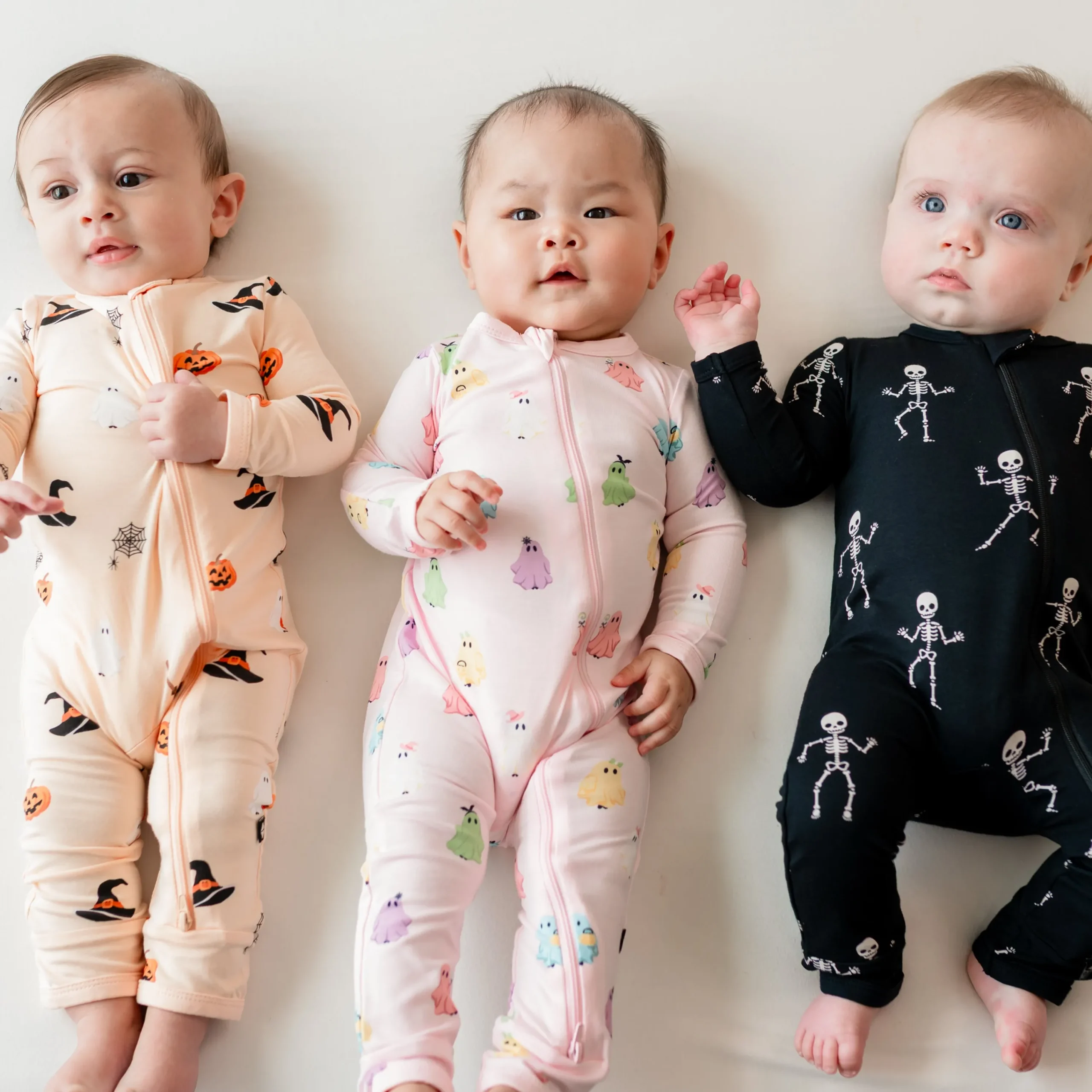 Kyte Baby Zippered Romper in Pastel Ghost Clearance