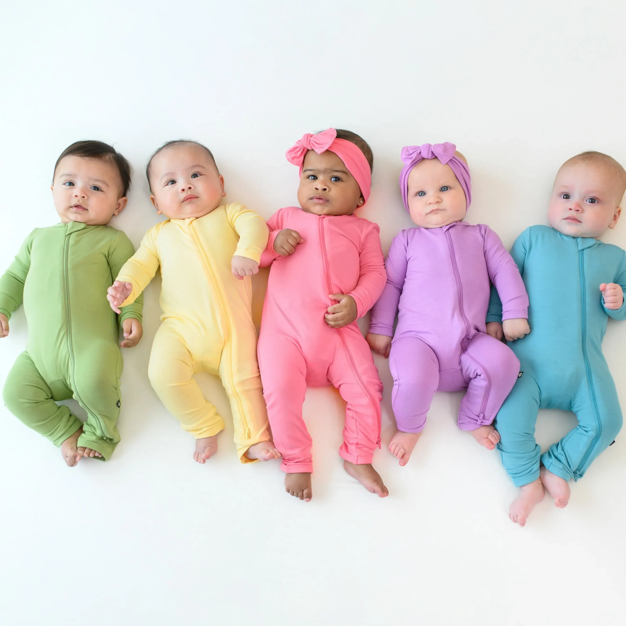 Kyte Baby Zippered Romper in Poi Hot