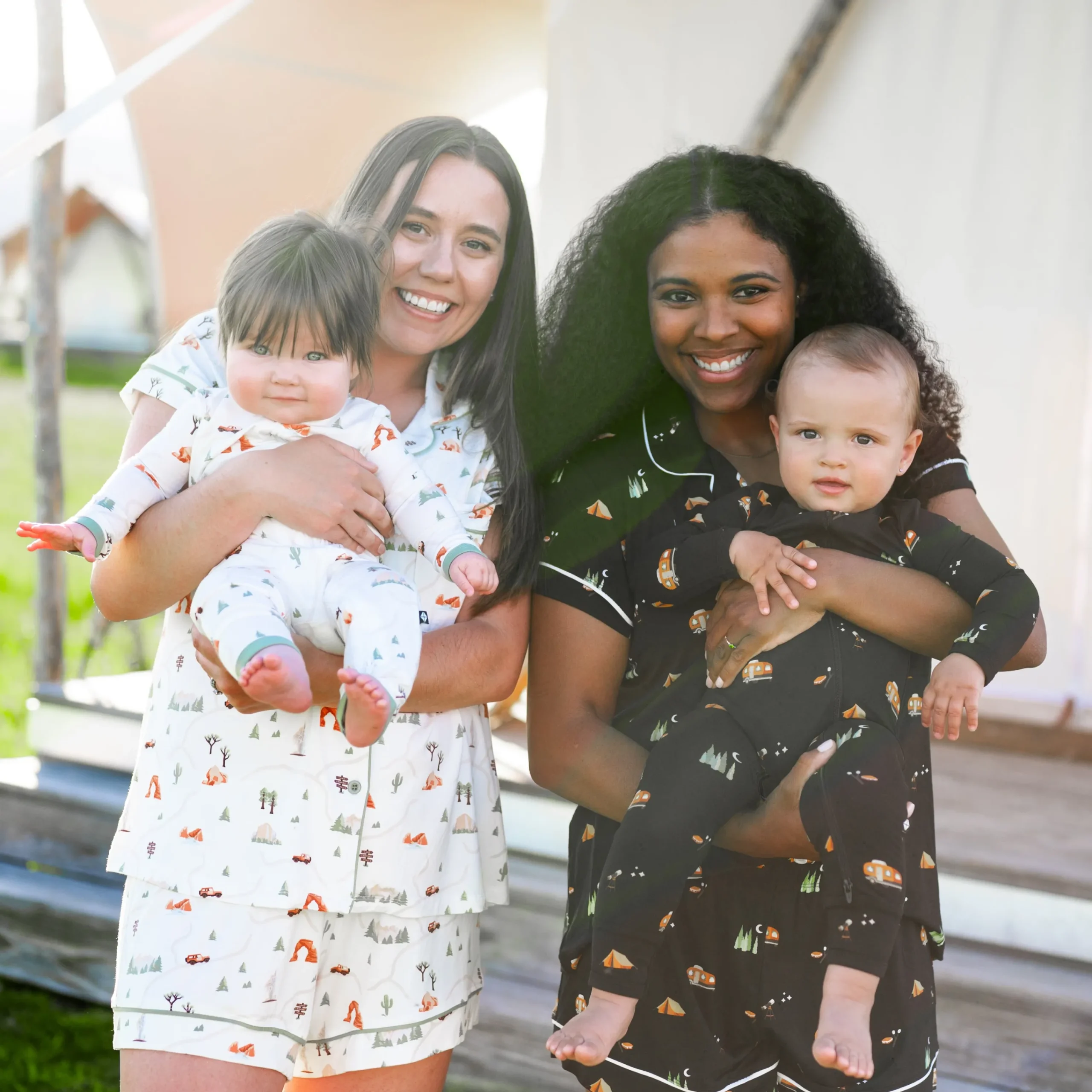 Kyte Baby Zippered Romper in Under the Stars Sale