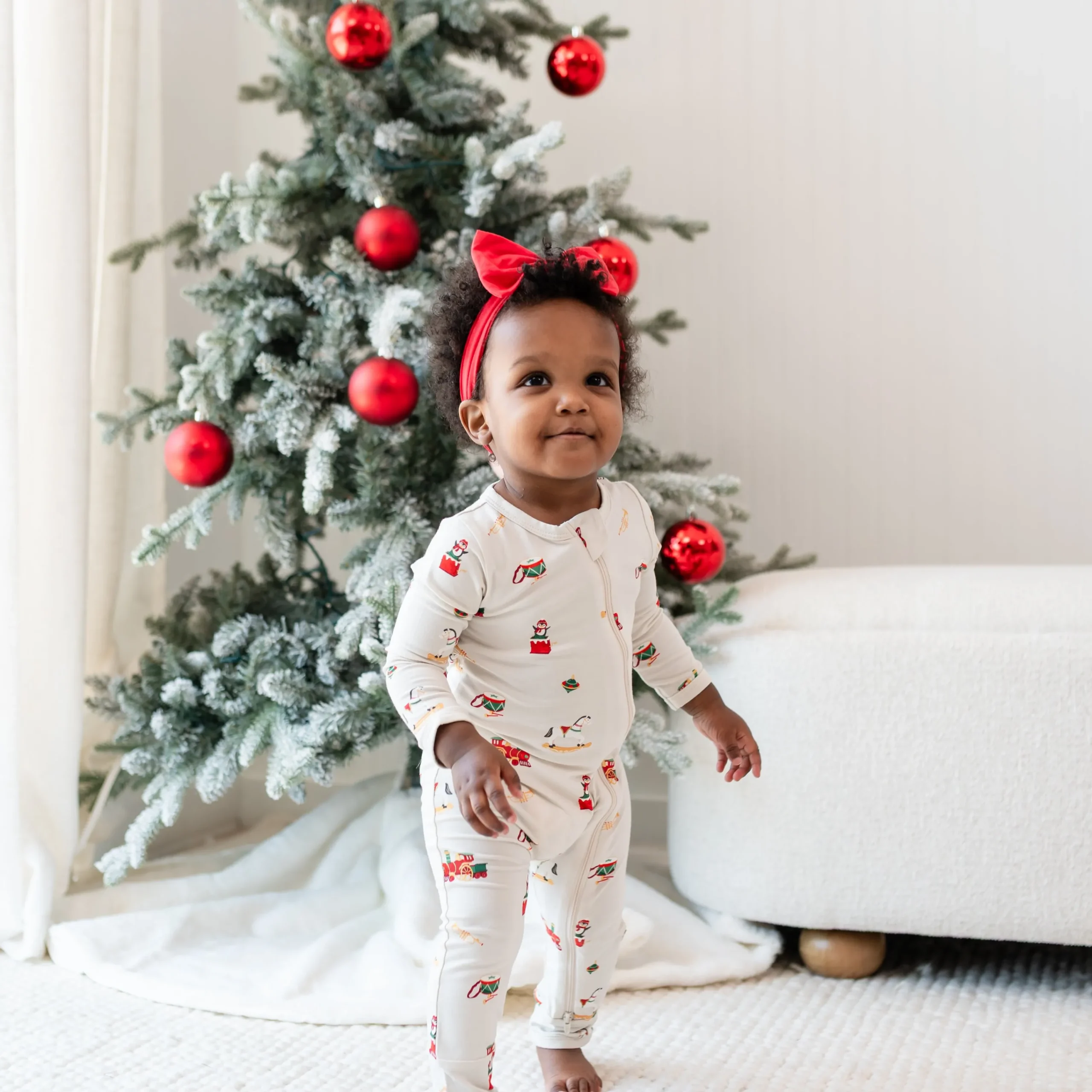 Kyte Baby Zippered Romper in Vintage Toys Outlet