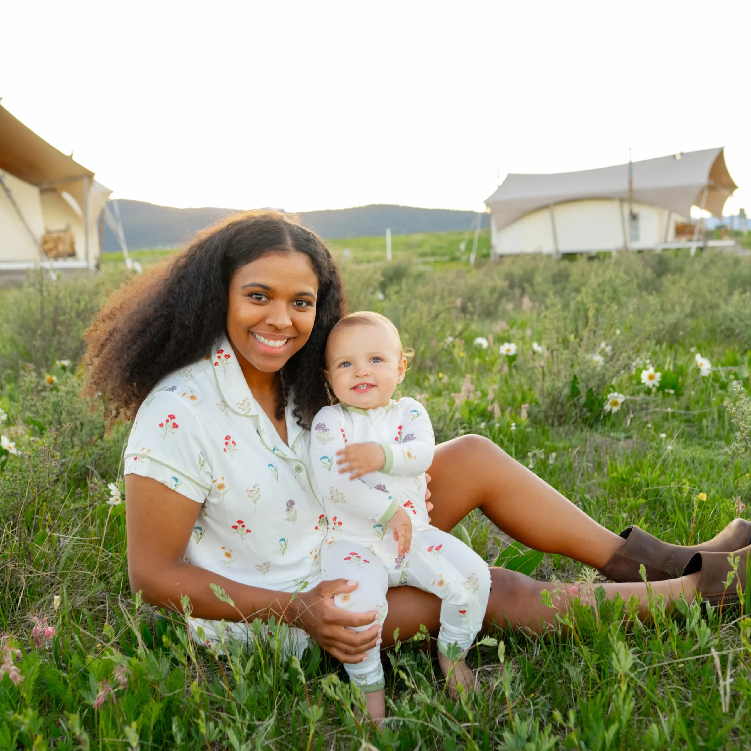 Kyte Baby Zippered Romper in Wildflower Sale